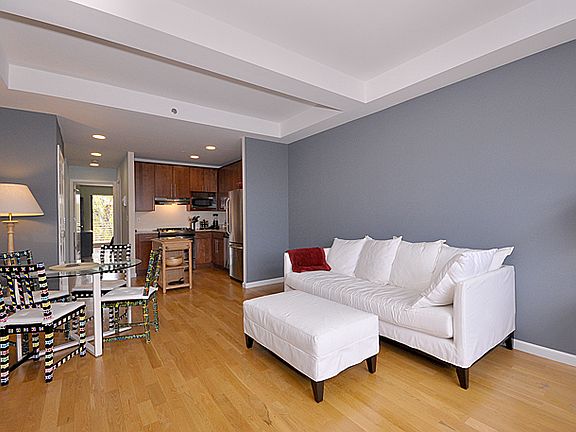 2nd image of 416 E 117th St APT 4C