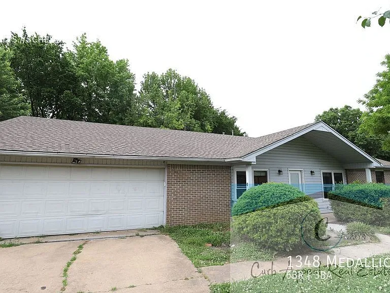 1348 Medallion Dr — Photo 1