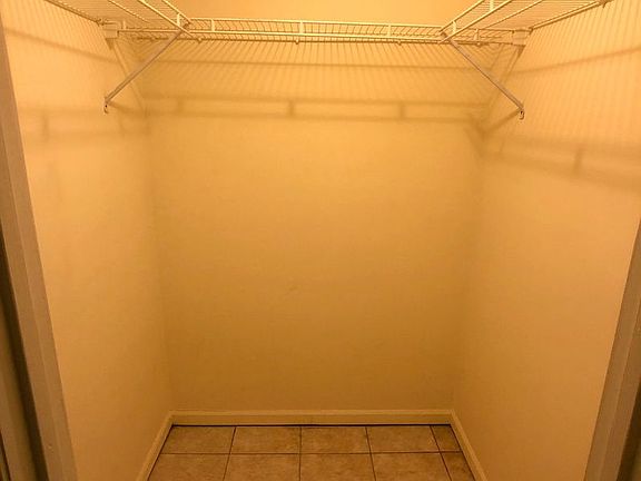 2nd image of 2911 Newtown Ave #1A