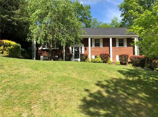 146 Morris St, Elkview, WV 25071