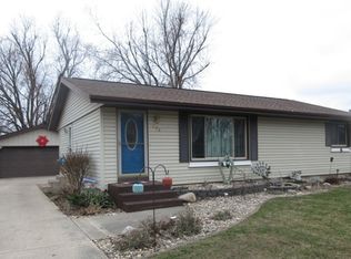 628 Ash Rd, Worthington, MN 56187