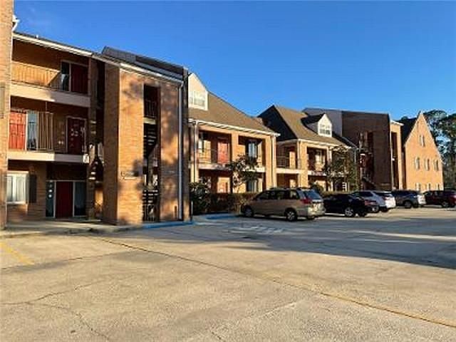1st image of 700 Gause Blvd Suite 201