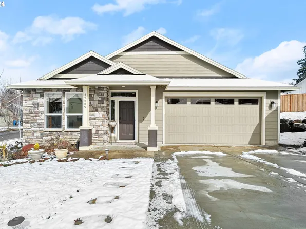 37339 American St, Sandy, OR 97055