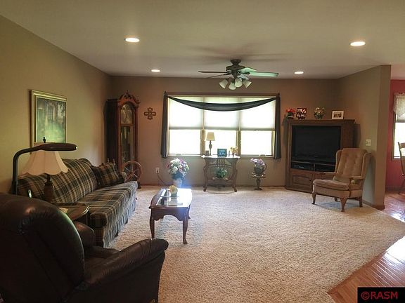 5th image of 351 N Welco Dr