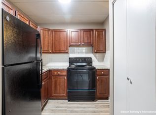 545 Centre St, Jamaica Plain, MA 02130