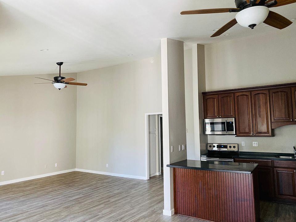 1st image of 615 S Prospect Ave Unit 201