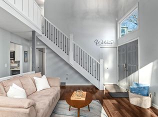 3461 Pilgrim Ln N, Plymouth, MN 55441