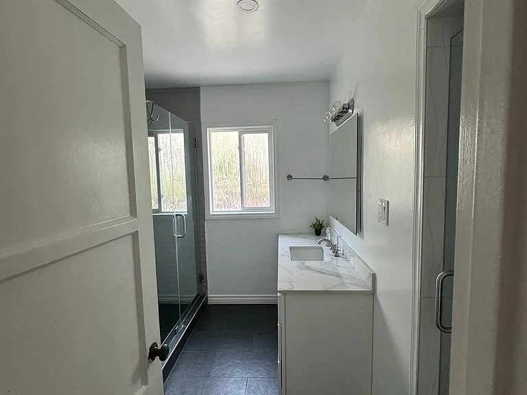 3633 Lime Ave #1 — Photo 7