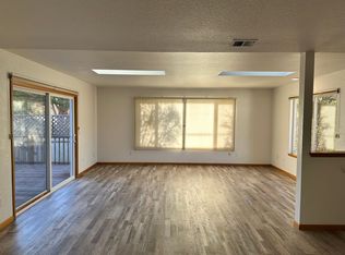 1627 Tasi Ln, McKinleyville, CA 95519