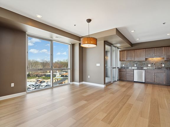 5th image of 1303 5th St