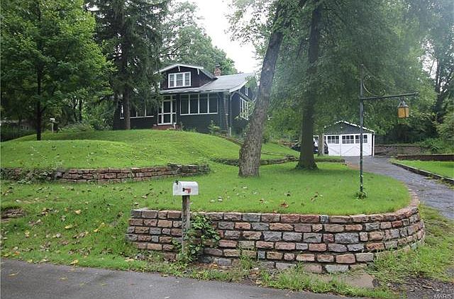 1st image of 9868 Valley Dr