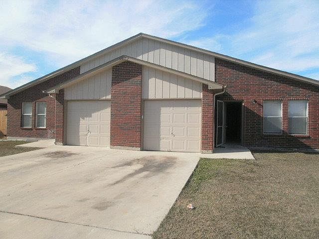 1st image of 5619 Lakebend West