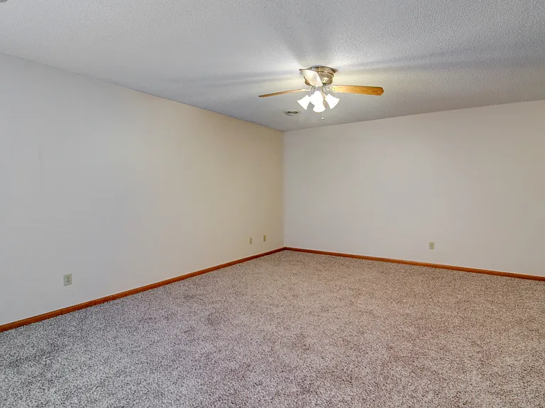 302 Appaloosa Trl — Photo 2