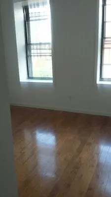 Rented by Downtown Mgt & Realty LLC | media 12