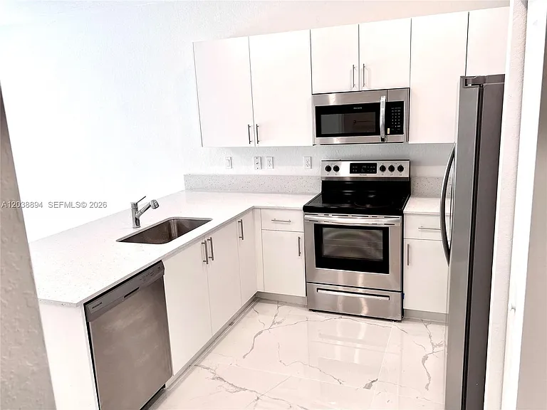 15925 SW 2nd Pl — Photo 18