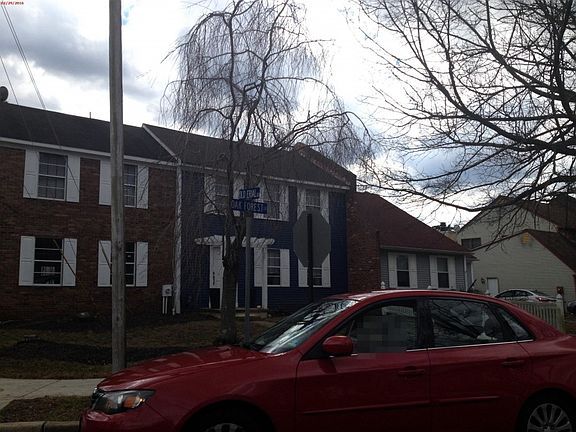 5th image of 18 Oak Forest Dr
