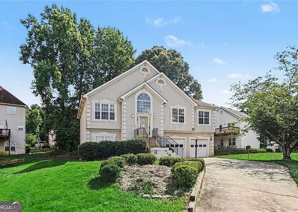 1st image of 715 Sylvia Ct