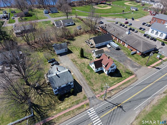 4th image of 620 Main Street