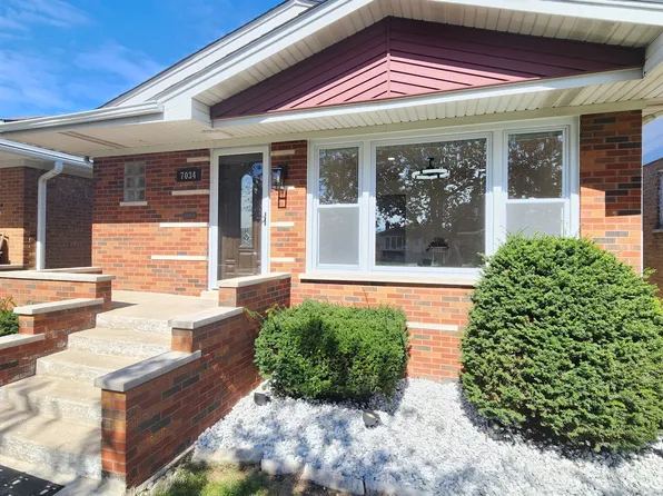 7034 W 63rd Pl, Chicago, IL 60638