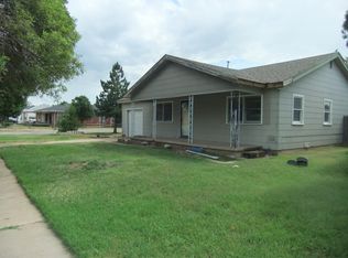 1616 Coffee St, Pampa, TX 79065
