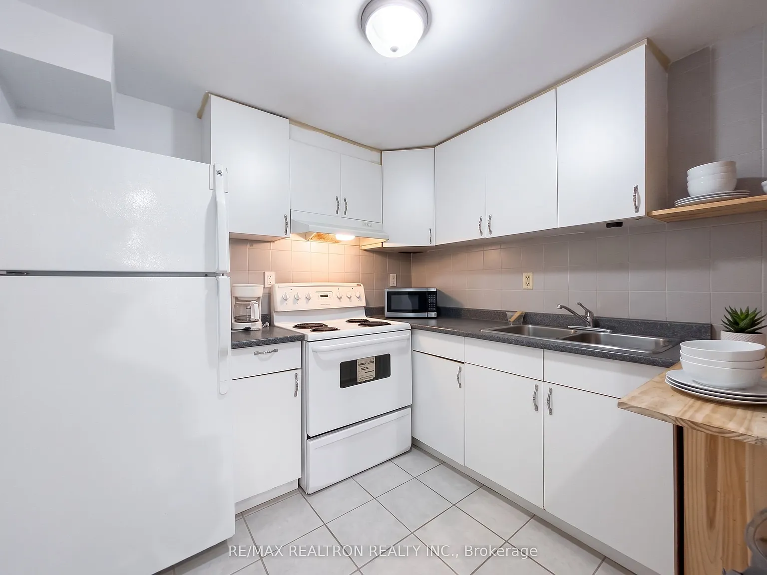 1 bed, $1,350 — Photo 4