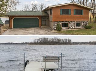 30935 Irene Ave, Lindstrom, MN 55045