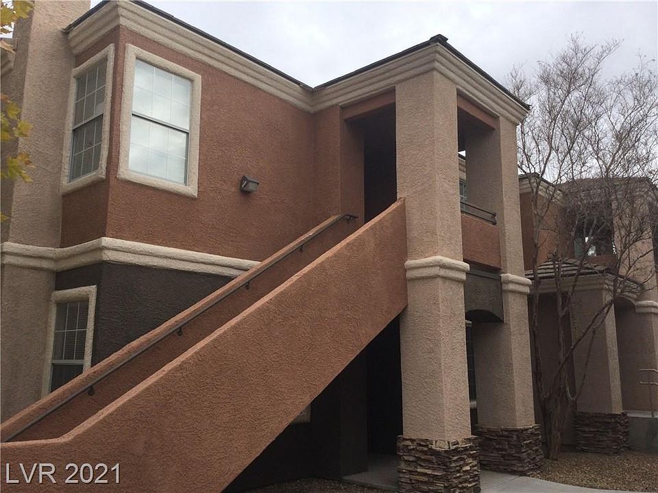 1st image of 1405 Seward St Unit 104