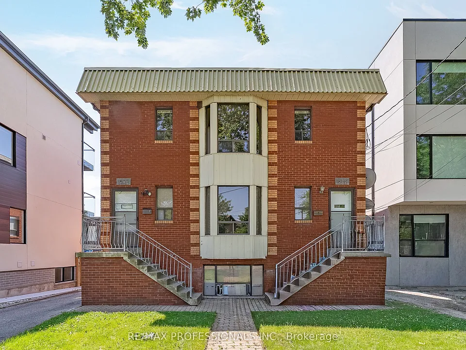 105 Cavell Ave