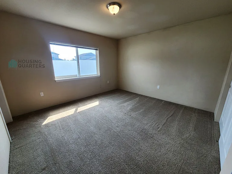 5120 E Grace Ave — Photo 9