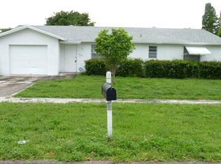 879 Azalea Dr, Royal Palm Beach, FL 33411