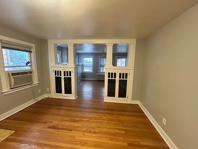 1121 Walnut St #1/2 — Photo 3