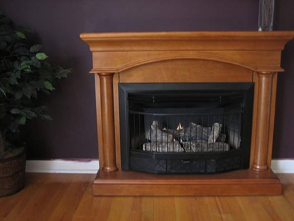 Natural Gas Fireplace!!
