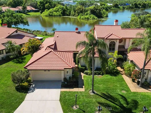 7361 Oak Moss Dr, Sarasota, FL 34241