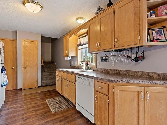 5th image of 15272 Fluorine St NW