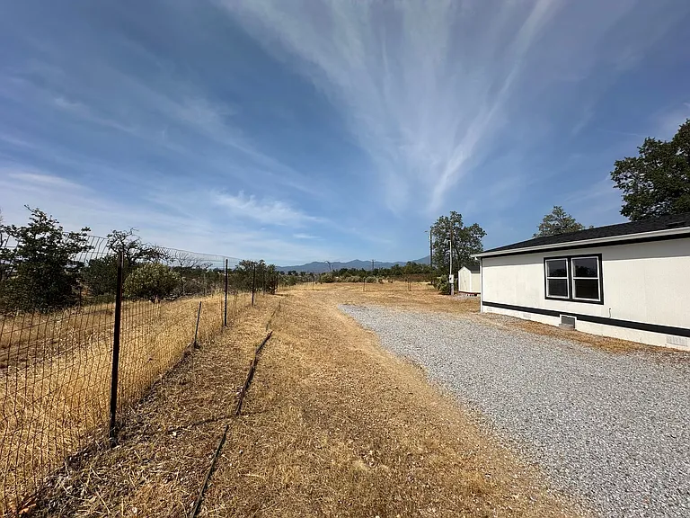 14124 Marsha Way — Photo 31