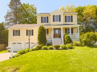 14 Beech Ave, North Andover, MA 01845