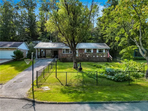 119 Christa Cir, South Charleston, WV 25309