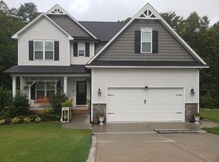 378 Neuse Landing Dr, Clayton, NC 27527