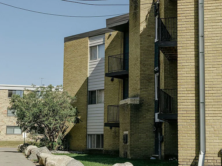 Copper Stone Apartments — Photo 69