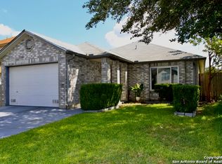 10124 Sunset Pl, San Antonio, TX 78245