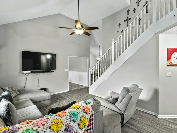 2200 Timberbrook Lane, Midway Park, NC 28544