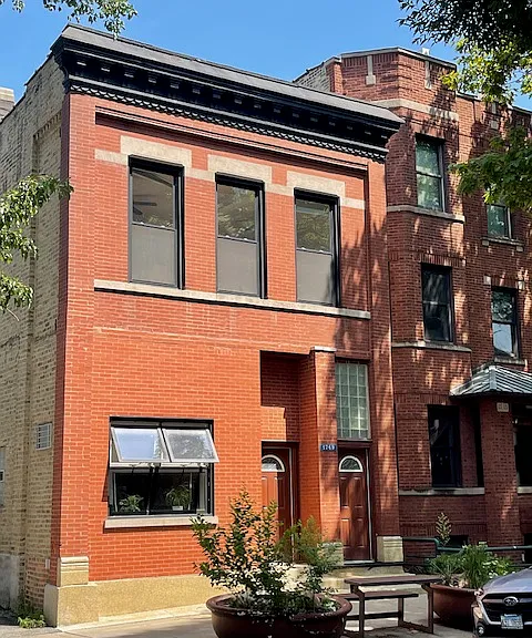 1749 N Honore St #2F — Photo 1
