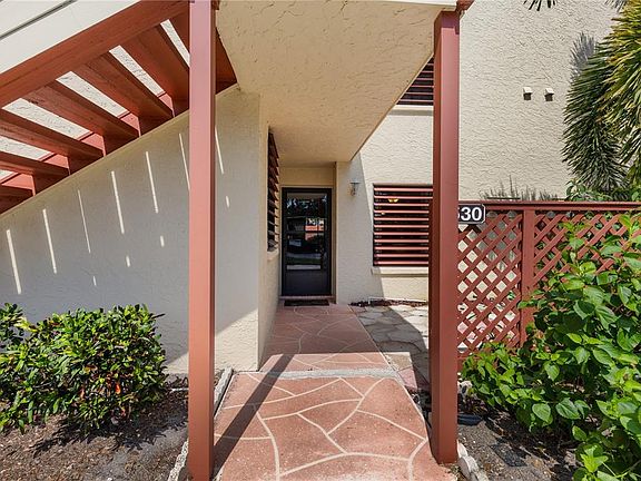 2nd image of 530 Spring Lakes Blvd