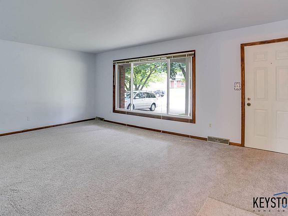 3rd image of 1763 Bridle Creek Dr SE