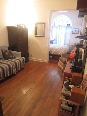 Rented by City Connections Realty | media 30