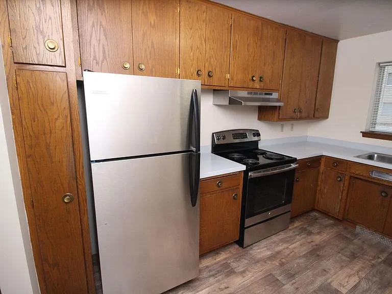 Imperial Heights Apartments — Photo 54