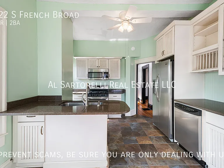 122 S French Broad Ave — Photo 11
