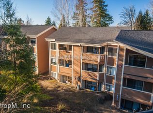 9977 SE Talbert St, Clackamas, OR 97015