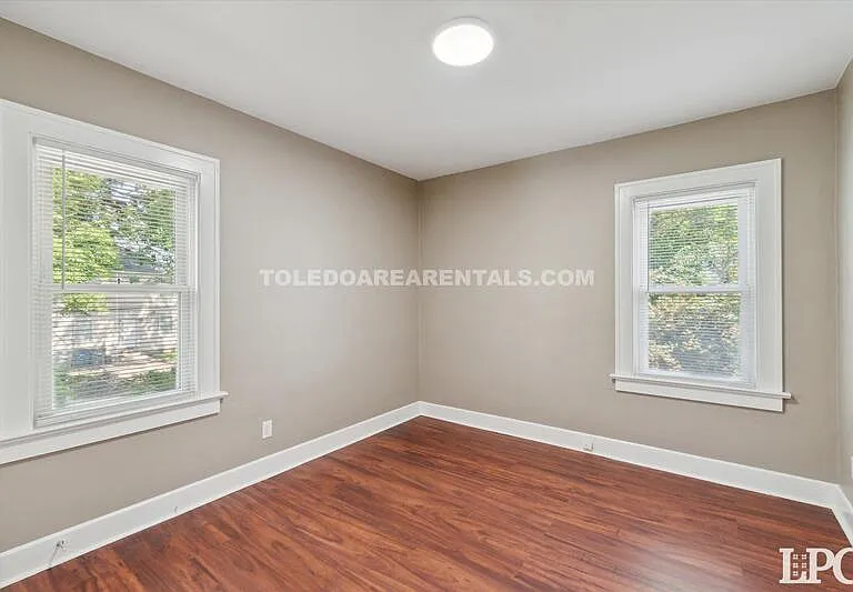 2030 Wyndhurst Rd — Photo 17