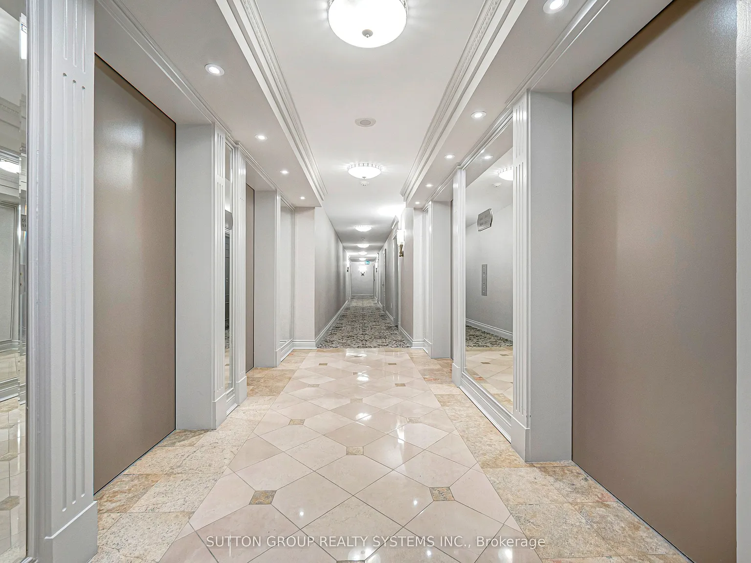 2 bed, $3,200 — Photo 4